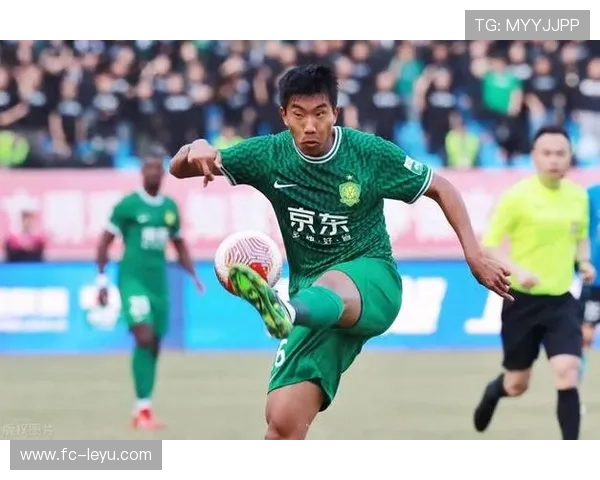 国安补强后腰中卫，迈向更高竞技水平的新篇章